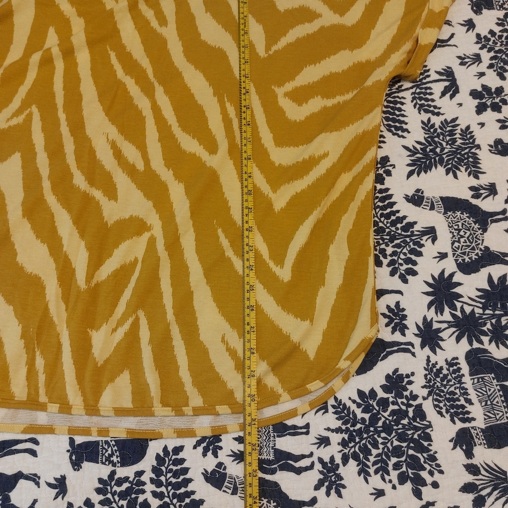 Wonderly Women's Zebra Print Shirt - Yellow - Picture 3 of 7